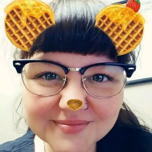 Meet your Posher, Deanna